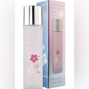 Farmstay Hyaluronic Acid and Cherry Blossom Toner 120ML GLASS BOTTLE Toner